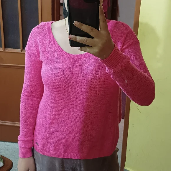 Abercrombie & fitch bright pink back crotchet sweater - Picture 2 of 8